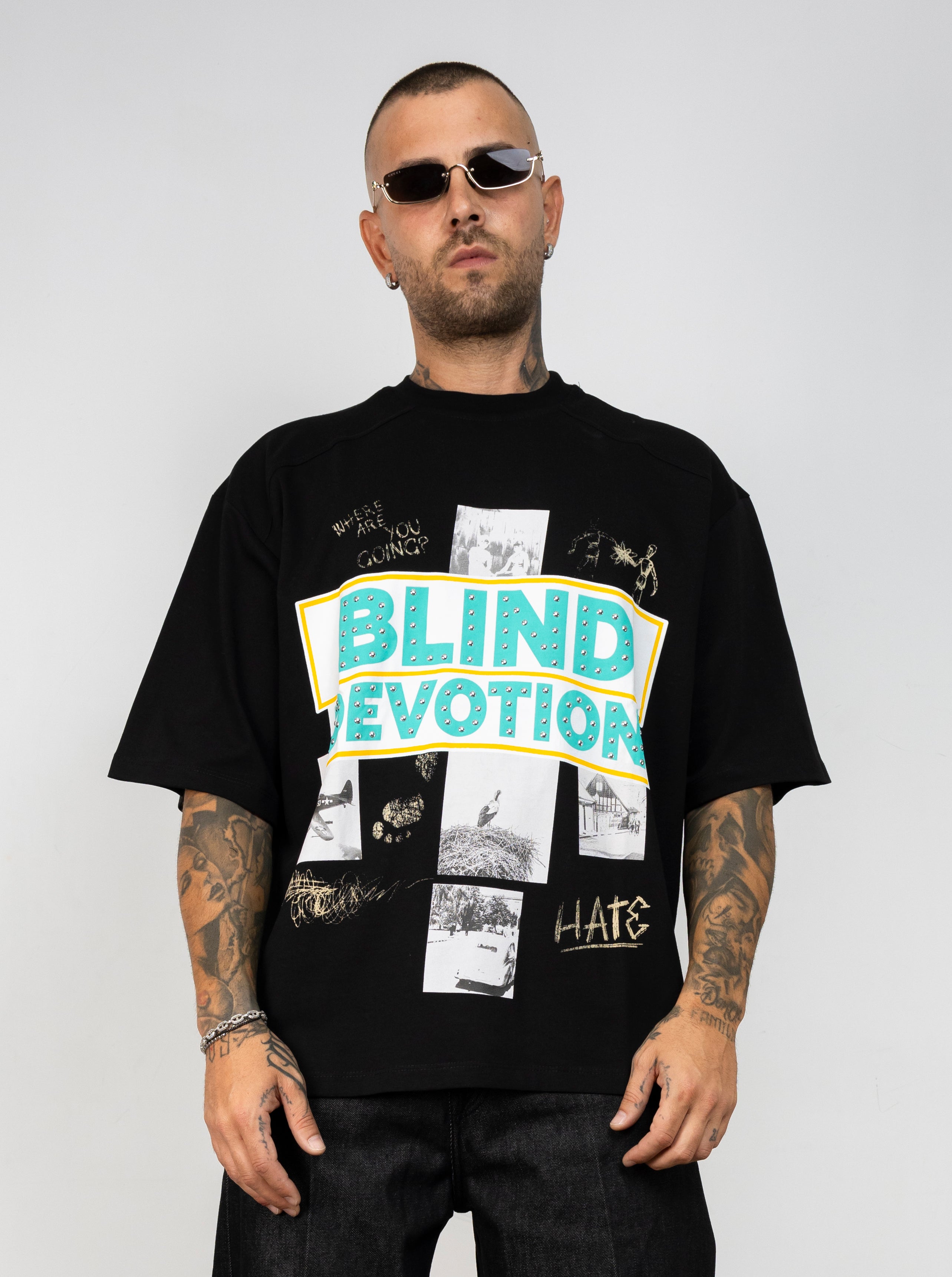 T-Shirt Oversize "Blind Devotion"