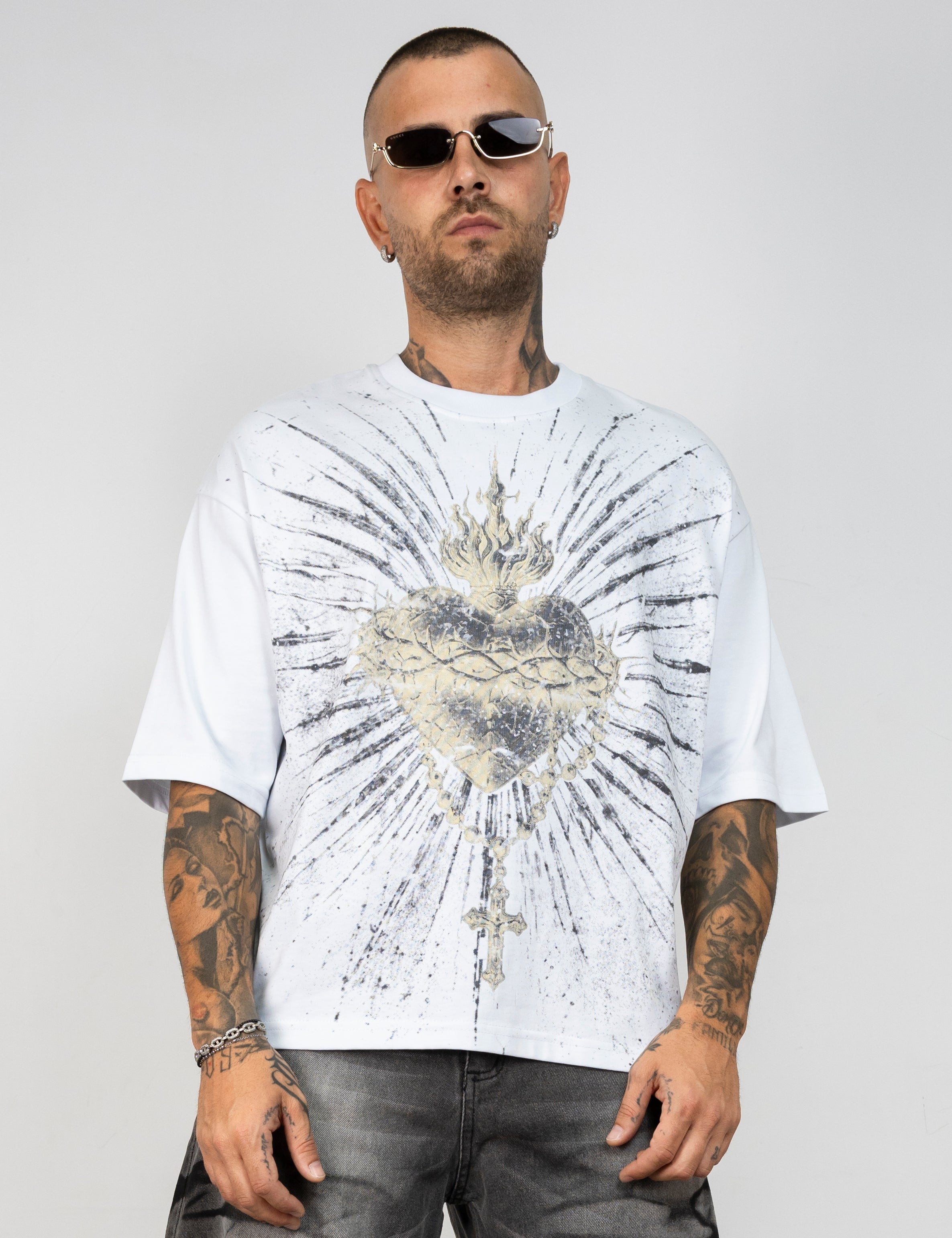 T-shirt Sacred