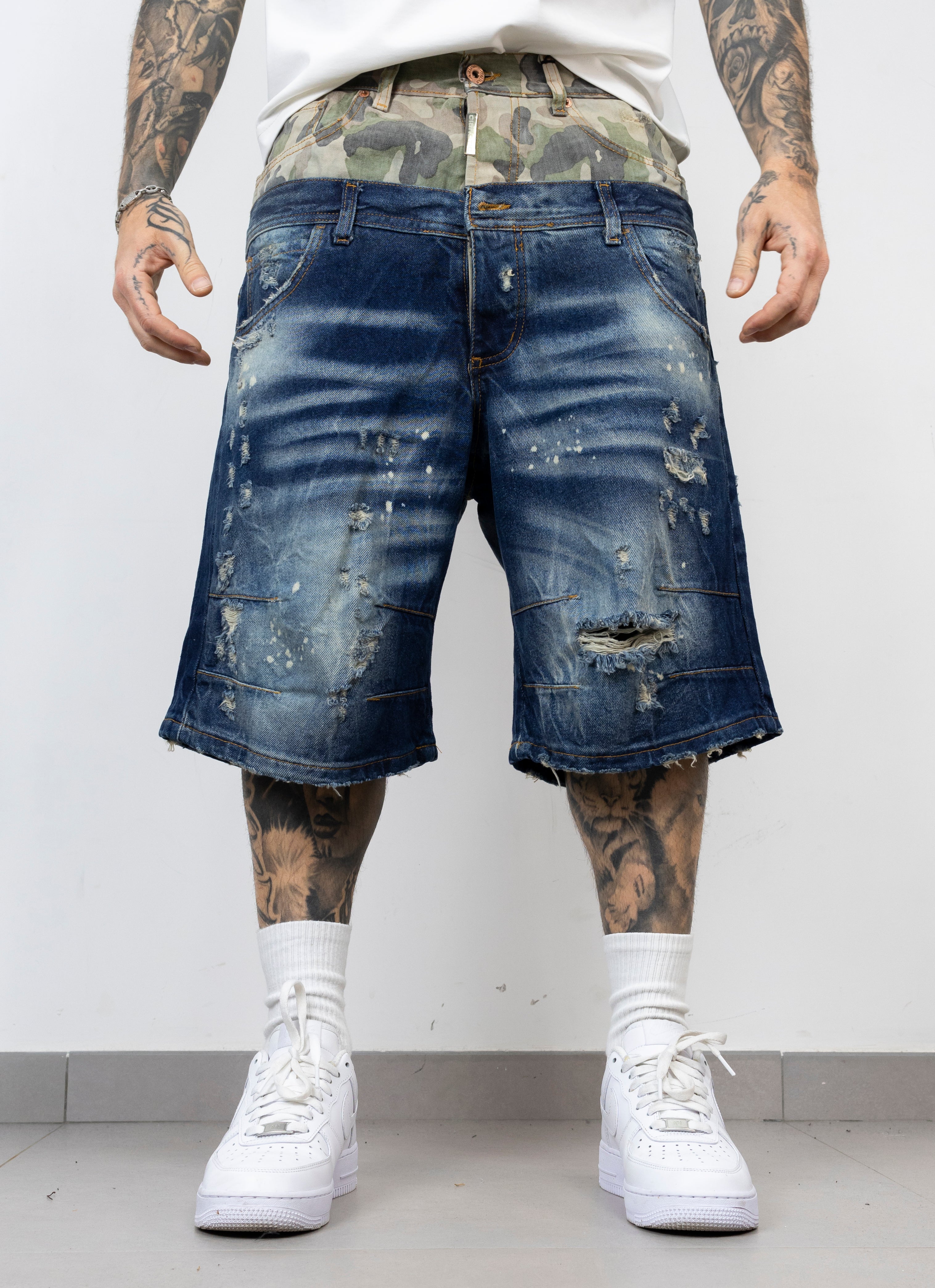Short army 486