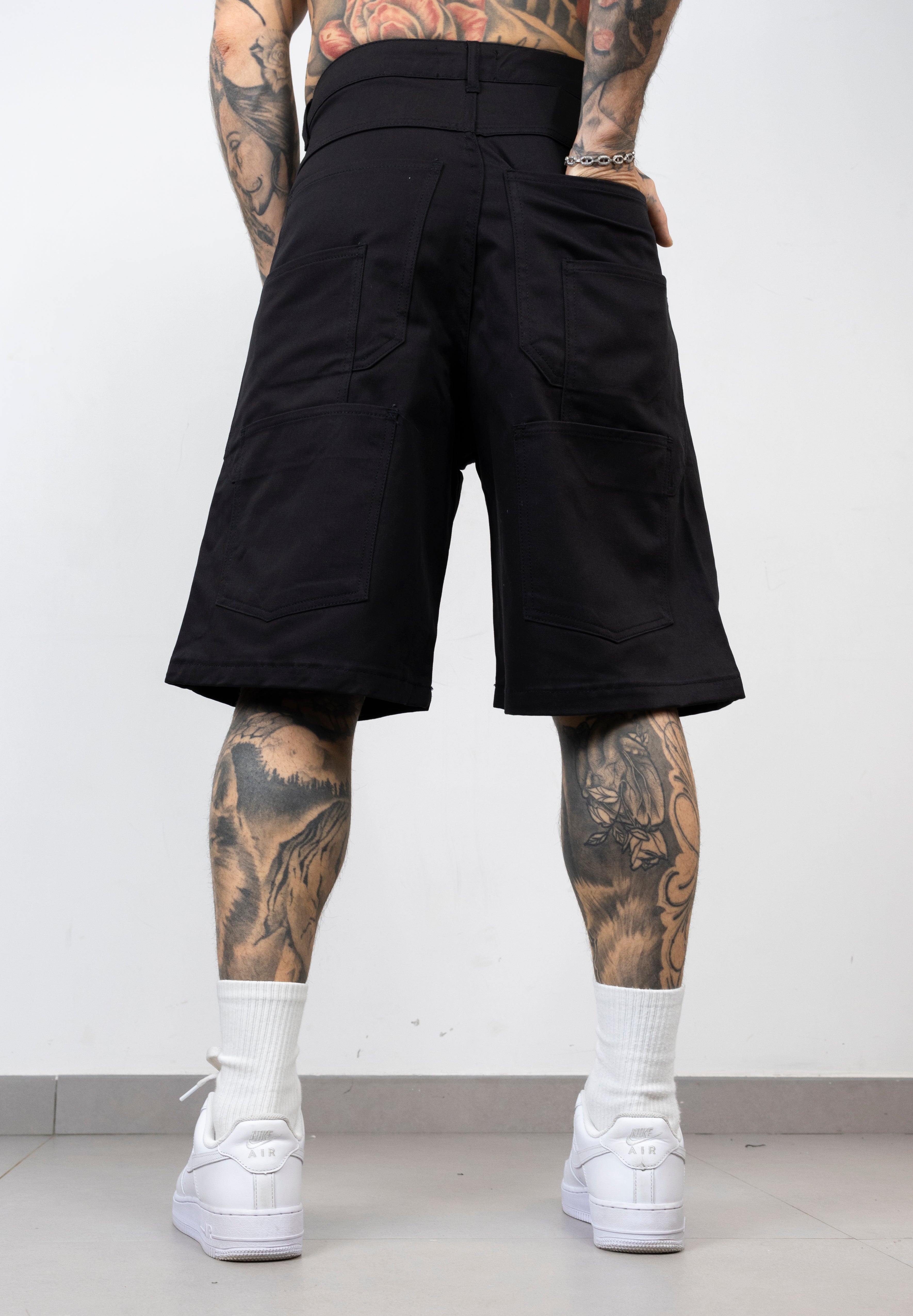 Short multi pocket freestart