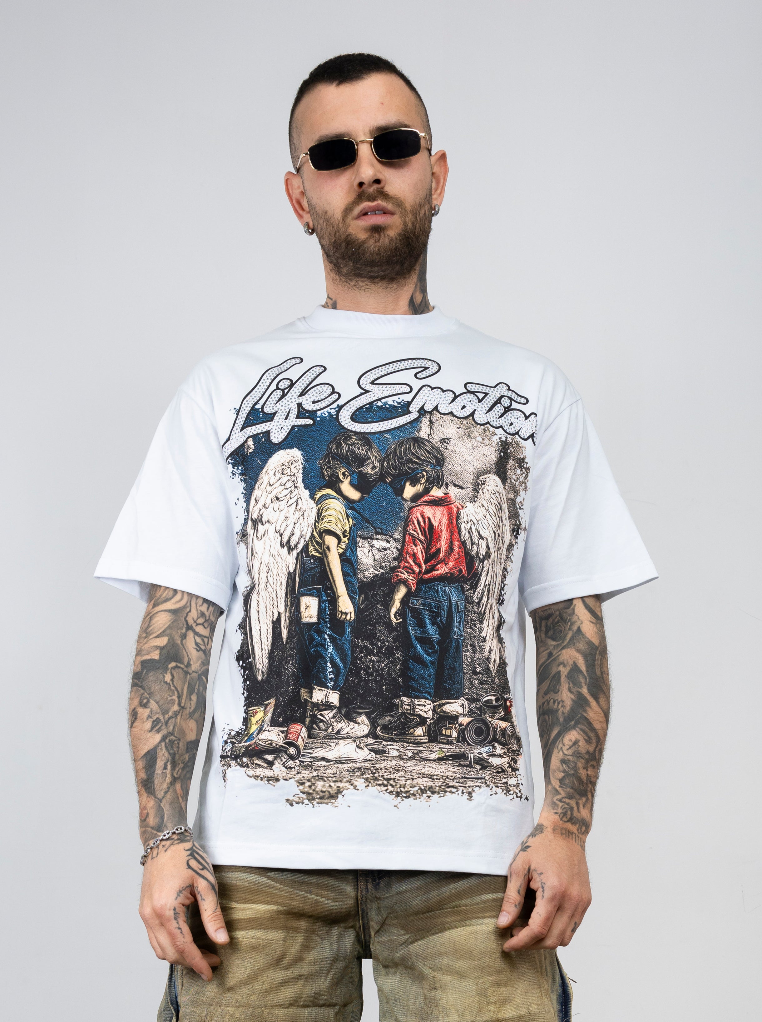 T-shirt life emotion
