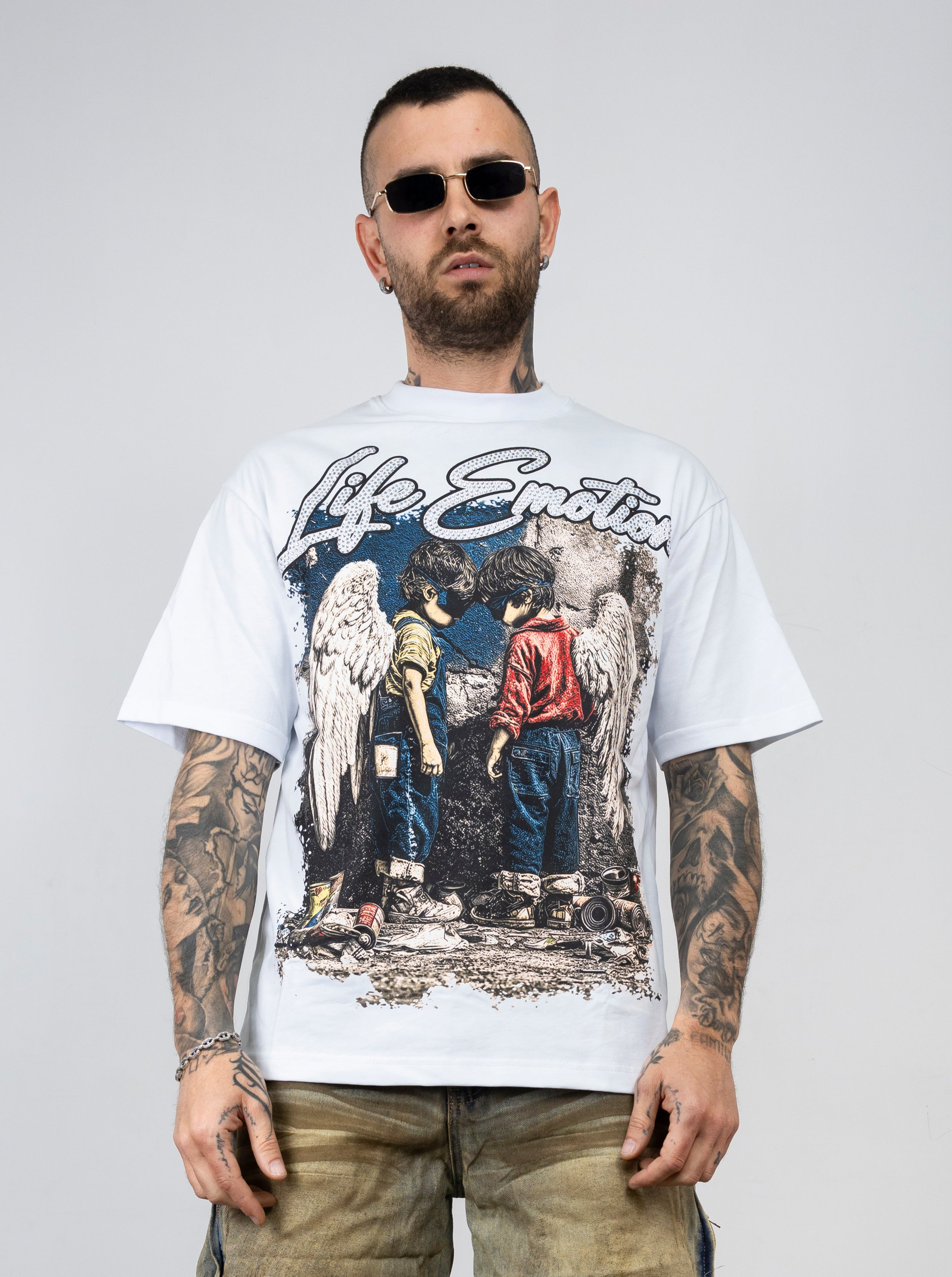 T-shirt life emotion