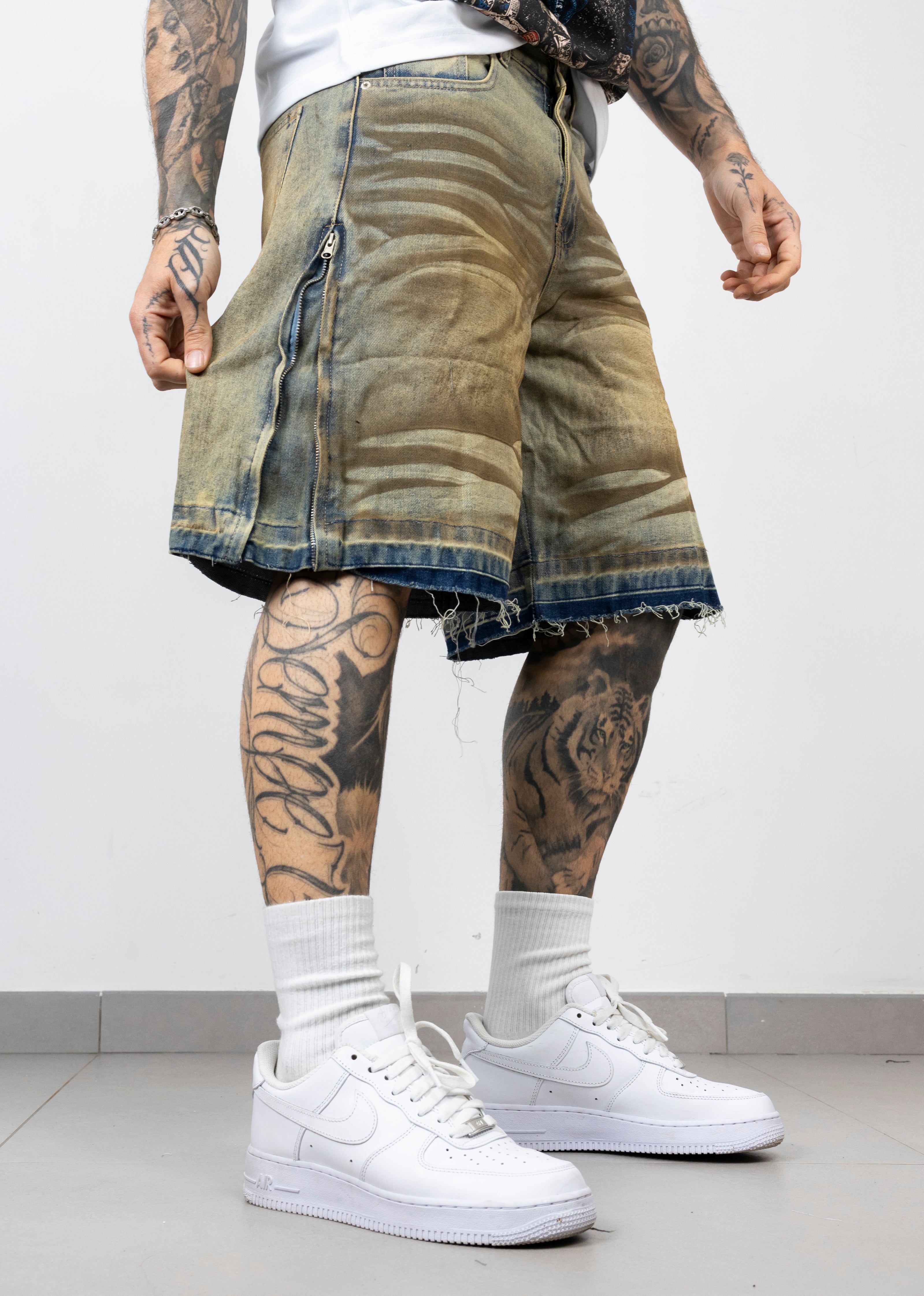 Short m5-580