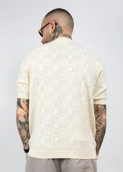 Maglia in filo ricamata