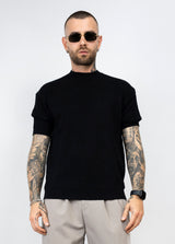 Maglia in filo ricamata