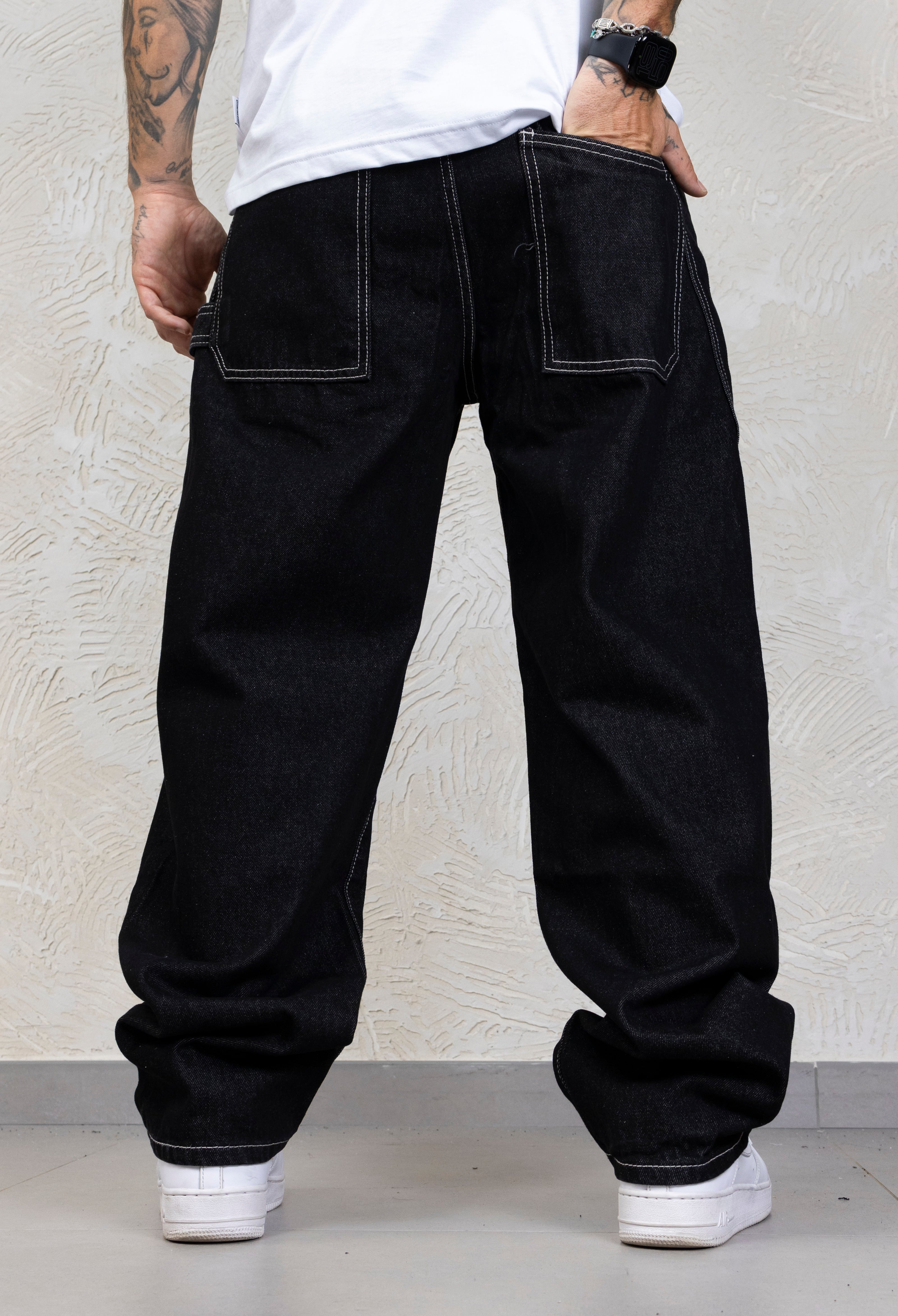 Baggy Black Contrast