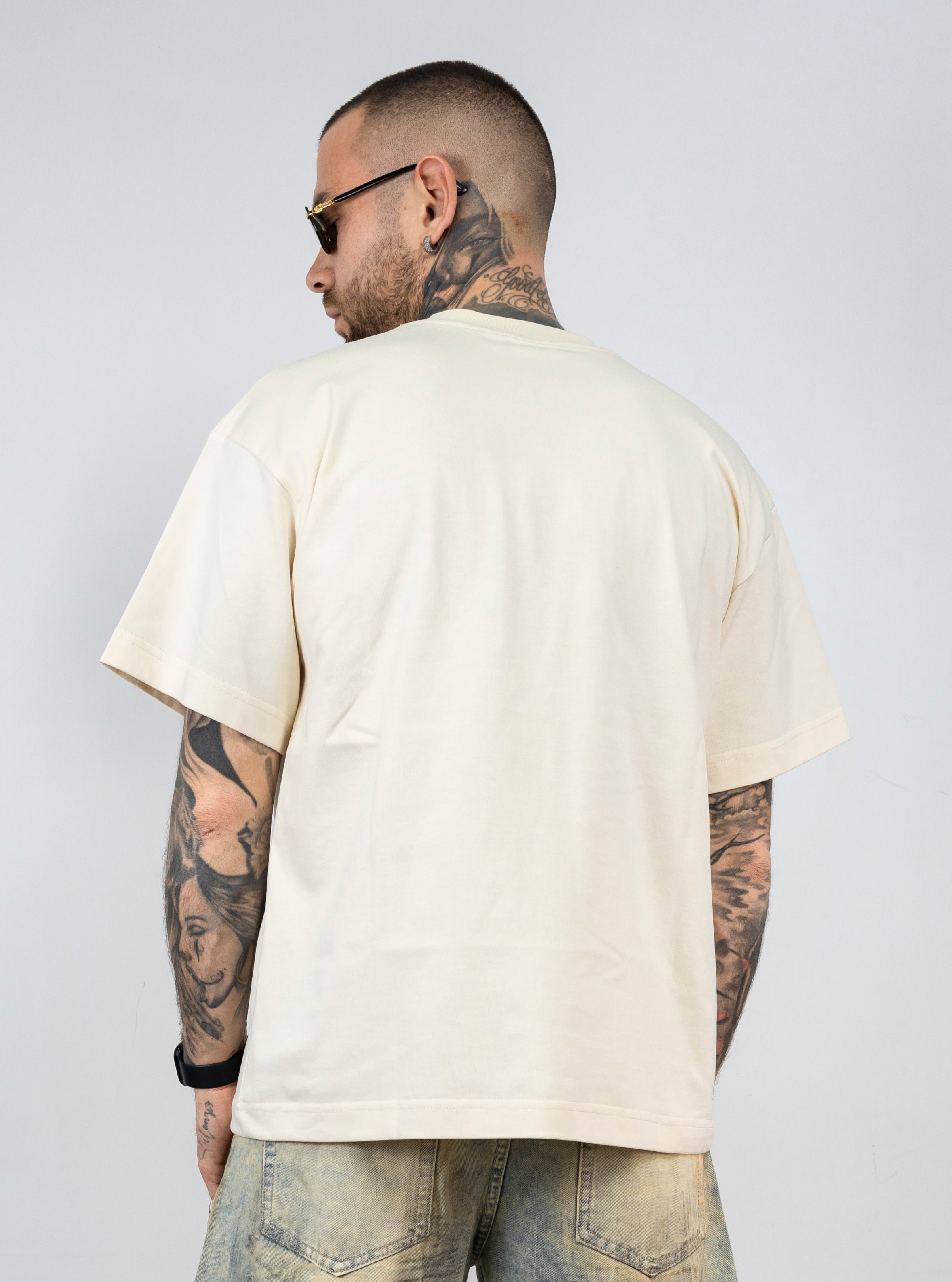 T-shirt rebels