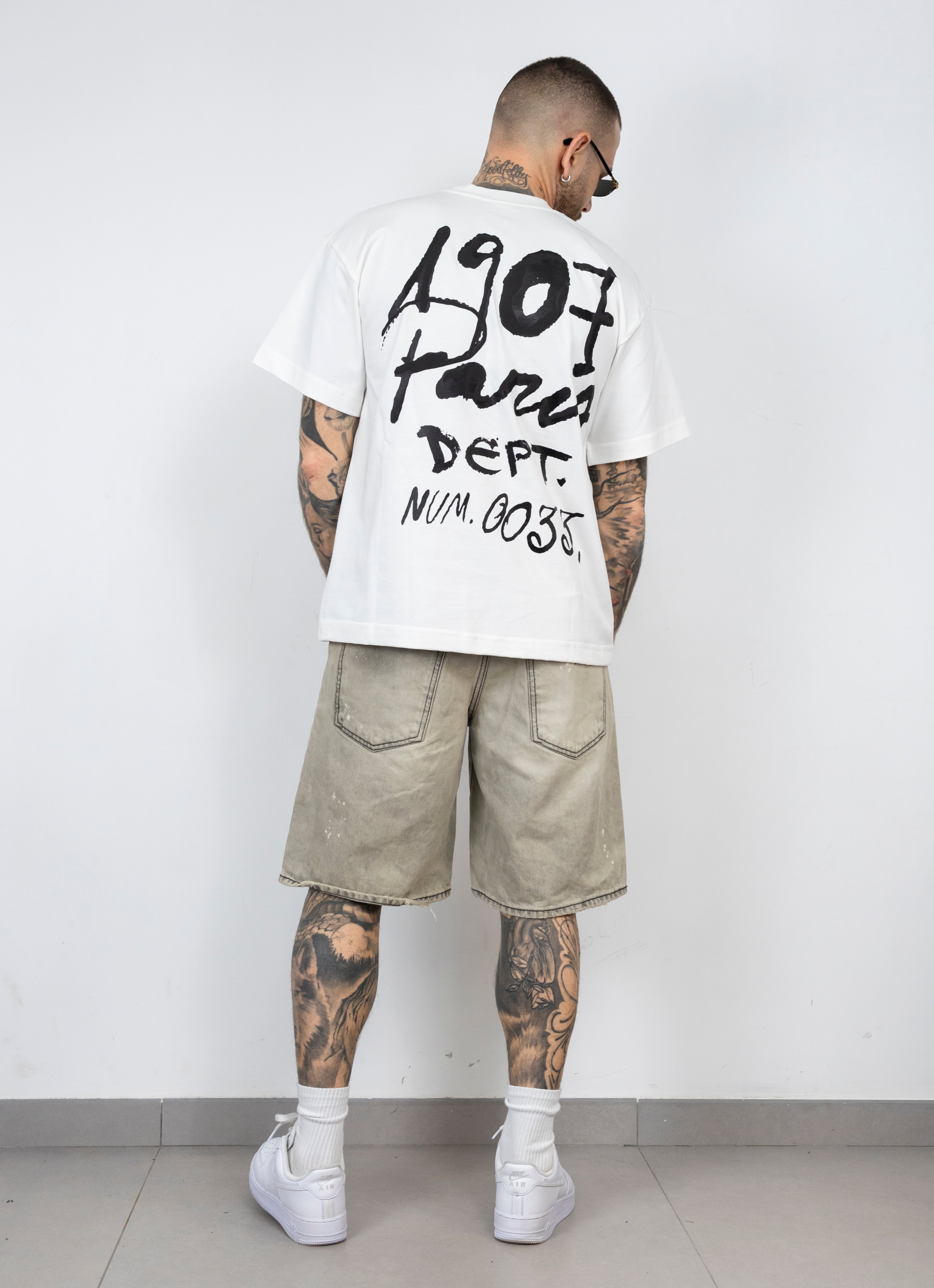 T-shirt paris not found