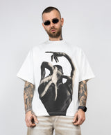 T-shirt over rich