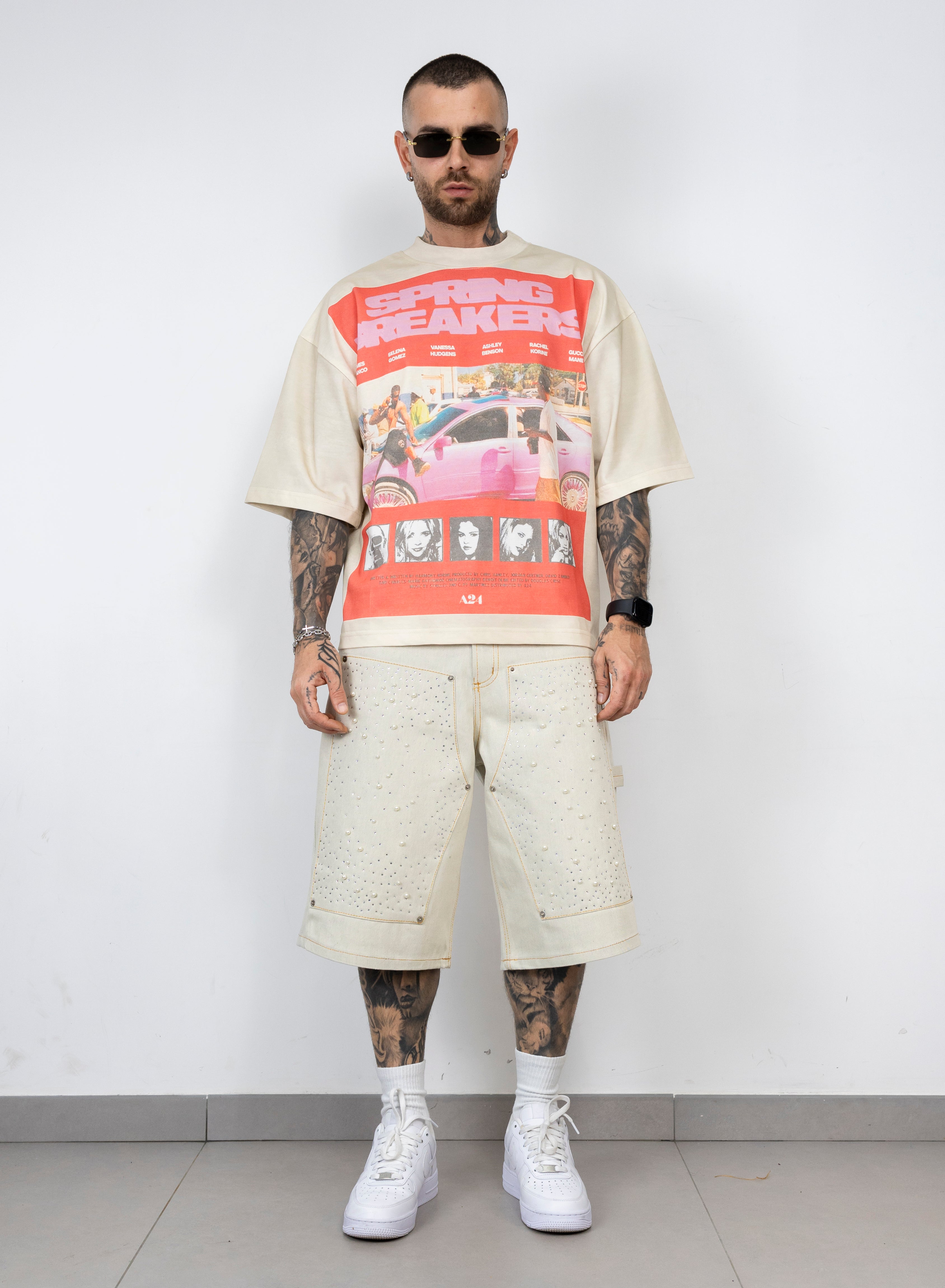 T-shirt breakers