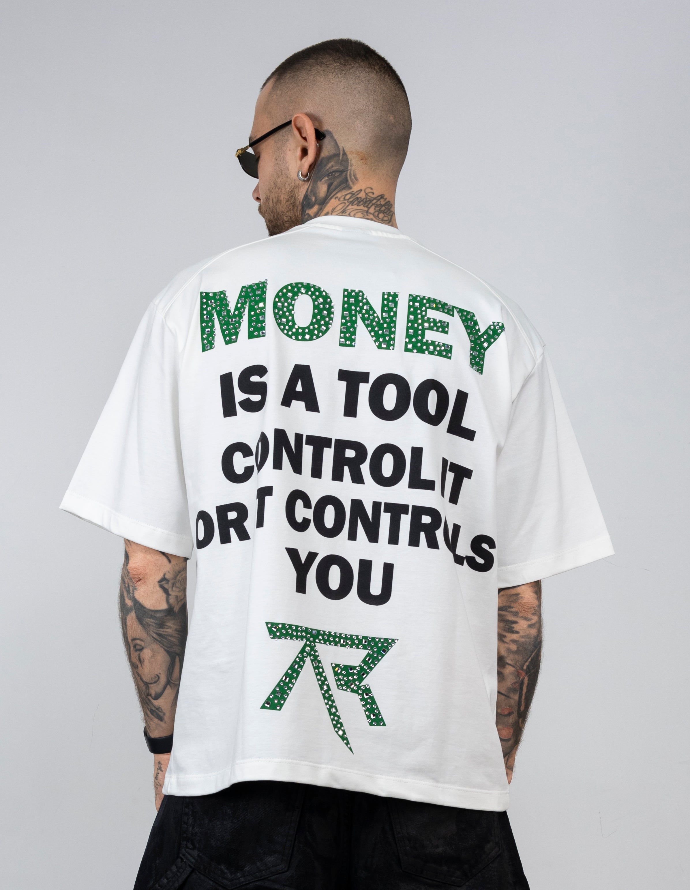 T-shirt money