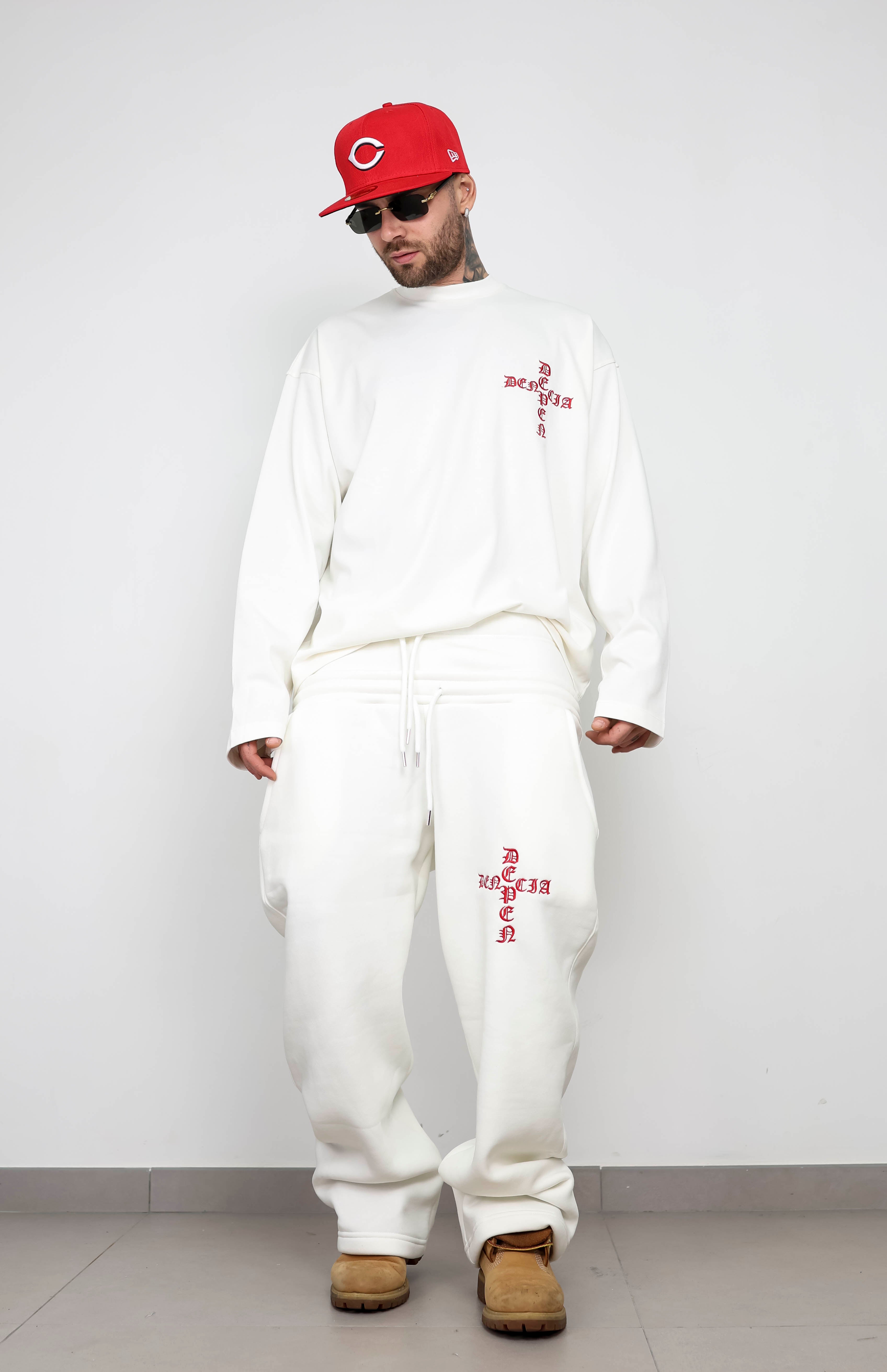 Coordinato dependencia logo a contrasto